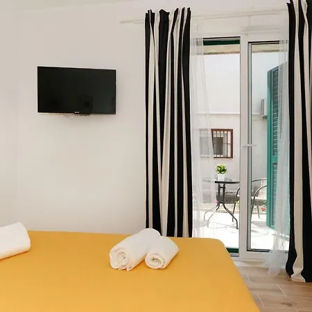 And Stone House Apartamento *