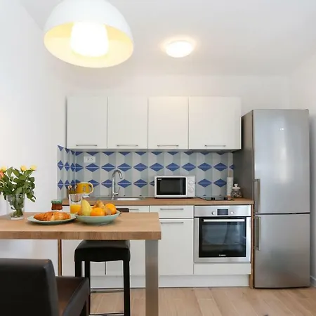 And Stone House Apartament *